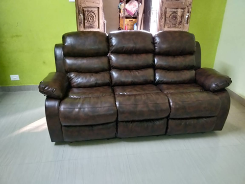 Recliner sofa